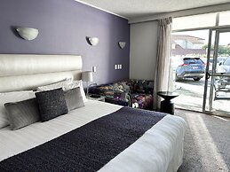 Tides Hotel