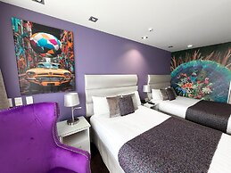 Tides Hotel