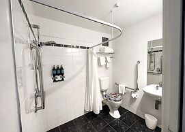 Tides Hotel