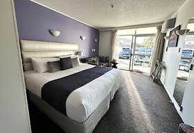 Tides Hotel