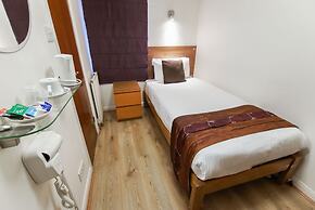 Abbey Court, Hyde Park Hotels
