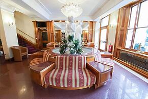 Abbey Court, Hyde Park Hotels