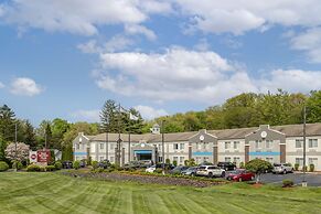 Best Western Plus New England Inn & Suites