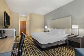 Best Western Plus New England Inn & Suites