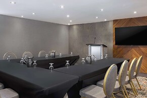 DoubleTree by Hilton Kingston