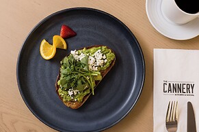 DoubleTree by Hilton Kingston