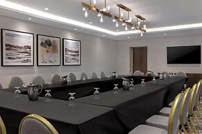 DoubleTree by Hilton Kingston