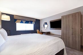 Holiday Inn Express & Suites Moab by IHG