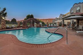 Holiday Inn Express & Suites Moab by IHG