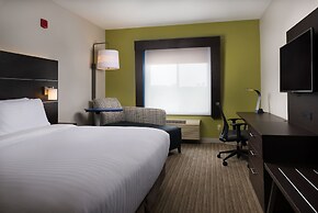 Holiday Inn Express Hotel & Suites Independence-Kansas City, an IHG Ho