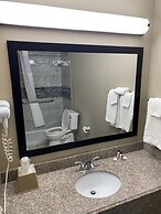 Super 8 by Wyndham Gainesville TX
