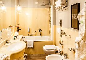 Holiday Inn Milan - Garibaldi Station by IHG