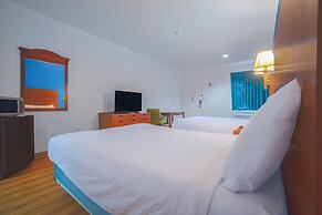 Island Inn by OYO Galveston Beach, TX