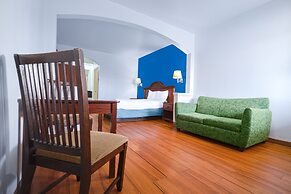 Island Inn by OYO Galveston Beach, TX