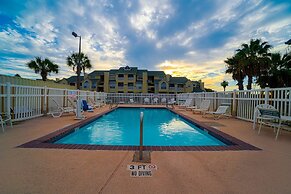 Island Inn by OYO Galveston Beach, TX
