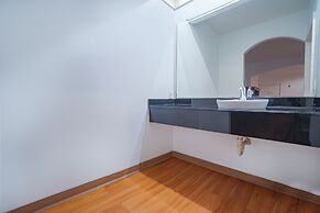 Island Inn by OYO Galveston Beach, TX