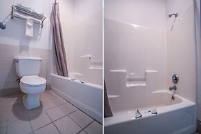 Island Inn by OYO Galveston Beach, TX