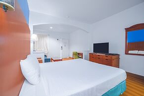 Island Inn by OYO Galveston Beach, TX