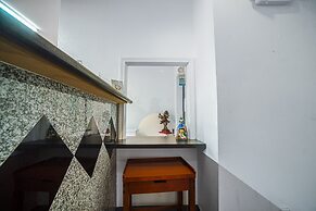 Island Inn by OYO Galveston Beach, TX