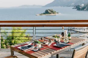 Corfu Holiday Palace Hotel