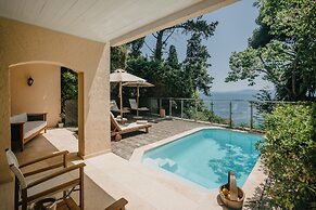 Corfu Holiday Palace Hotel