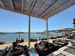 Corfu Holiday Palace Hotel