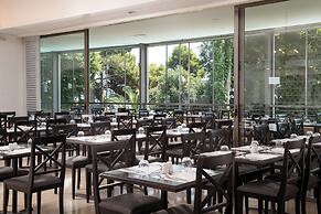 Corfu Holiday Palace Hotel