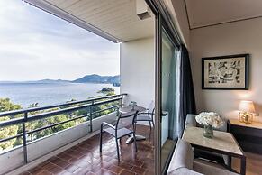 Corfu Holiday Palace Hotel