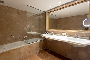 Corfu Holiday Palace Hotel