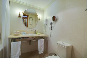 Aegean Melathron Thalasso Spa Hotel