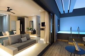 Domes Aulus Elounda All-Inclusive Resort, Curio by Hilton