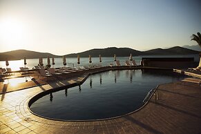 Domes Aulus Elounda All-Inclusive Resort, Curio by Hilton