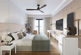 Domes Aulus Elounda All-Inclusive Resort, Curio by Hilton