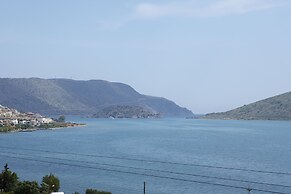 Domes Aulus Elounda All-Inclusive Resort, Curio by Hilton