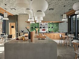 Domes Aulus Elounda All-Inclusive Resort, Curio by Hilton