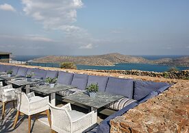 Domes Aulus Elounda All-Inclusive Resort, Curio by Hilton