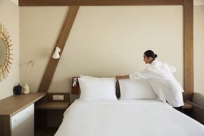 Domes Aulus Elounda All-Inclusive Resort, Curio by Hilton