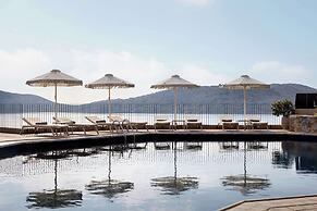 Domes Aulus Elounda All-Inclusive Resort, Curio by Hilton