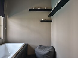 Domes Aulus Elounda All-Inclusive Resort, Curio by Hilton