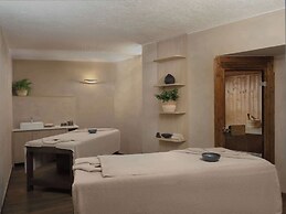 Domes Aulus Elounda All-Inclusive Resort, Curio by Hilton