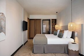 Domes Aulus Elounda All-Inclusive Resort, Curio by Hilton