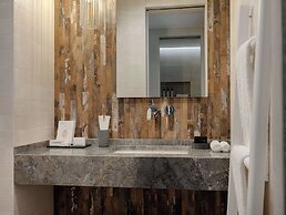 Domes Aulus Elounda All-Inclusive Resort, Curio by Hilton