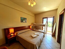 La Bussola Hotel Restaurant