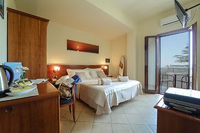 La Bussola Hotel Restaurant