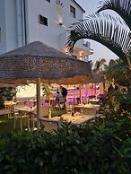 La Bussola Hotel Restaurant