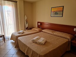 La Bussola Hotel Restaurant