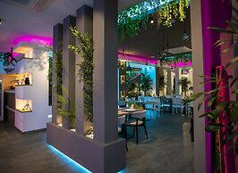 La Bussola Hotel Restaurant