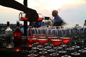 La Bussola Hotel Restaurant