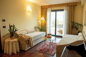 Admiral Hotel Villa Erme