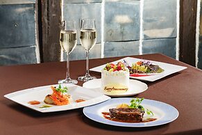 Kurashiki Royal Art Hotel